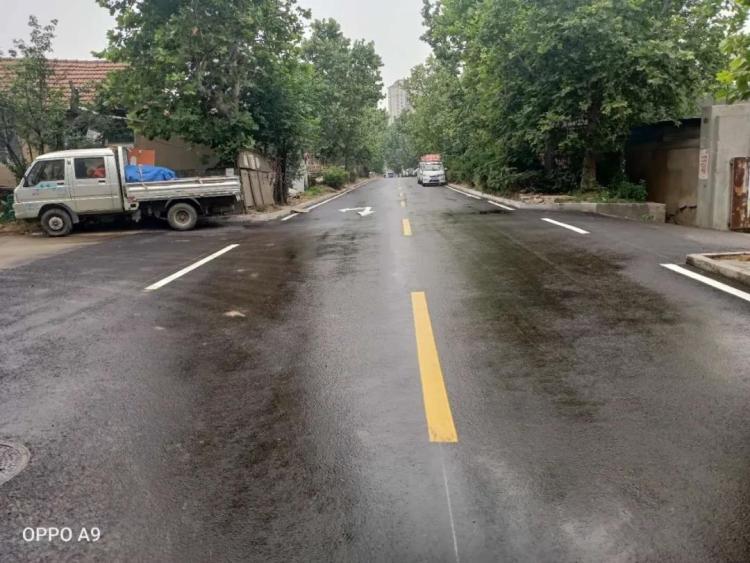 雨天风天一身土 雨天两脚泥 李沧区南岭路道路整治工程完工