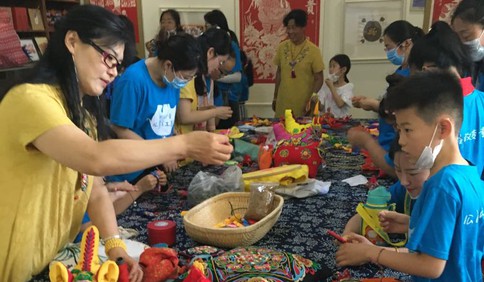 平度市凤台街道：浓情蜜意端午节 暖心传承在心间