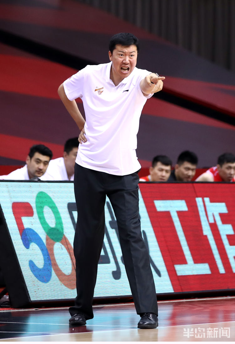 季后赛八一遭遇四连败提前出局 连续九年无缘季后赛