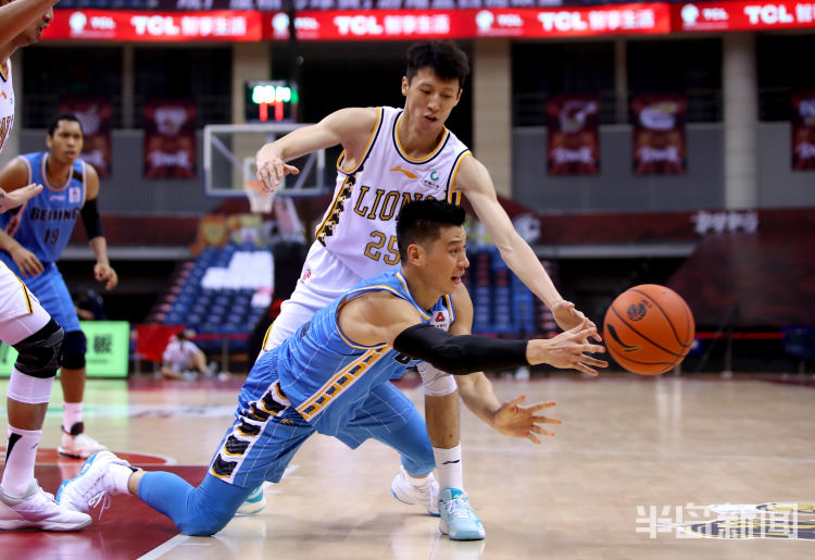 春哥乐广厦赢北京，春哥乐开花！