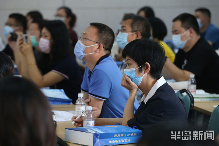 小升初青岛公民同招第一年民办校“遇冷” 小升初生源格局或将重构