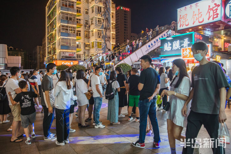 台东端午假期 台东三路步行街商圈人气火爆