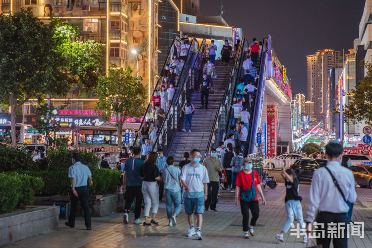 台东端午假期 台东三路步行街商圈人气火爆