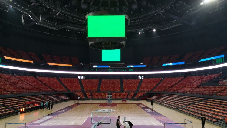 云之贝青岛 “云之贝”体育馆为CBA复赛第二阶段做准备 三天时间要完成“升级”接受考核