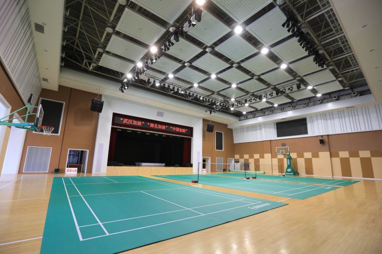 健身情怀担当打卡健身 工人文化宫打造青岛职工健身新地标