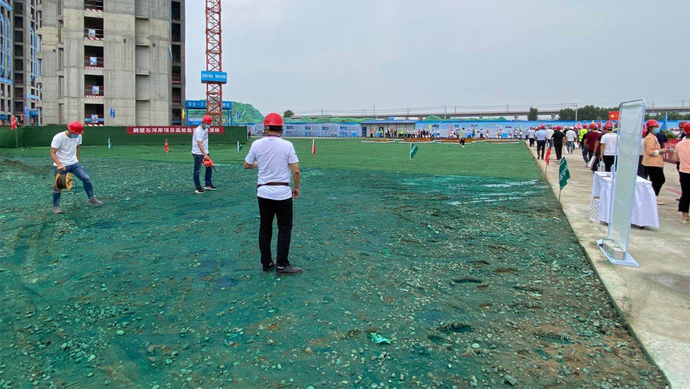 积极践行生态环保施工 河南省鹤壁市住建局力推扬尘治理新材料