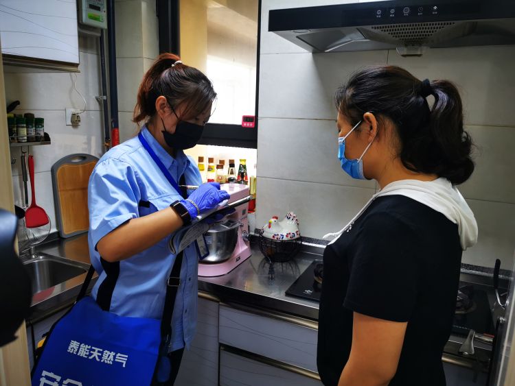 燃气青岛出台燃气新规定 7月1日起室内禁用直排式燃气热水器