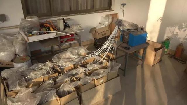 康佰馨假口罩案：50万余只口罩产自高密 中间人吃60多万回扣