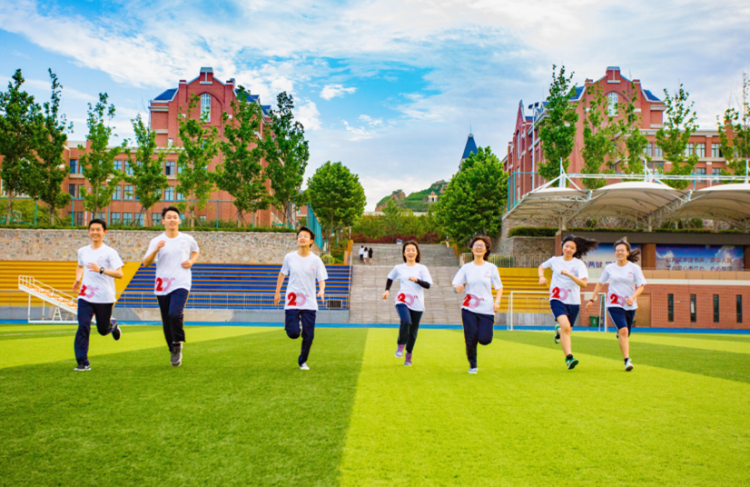 120青岛九中120年校庆倒计时80天 面向全球校友评选“礼贤之家”