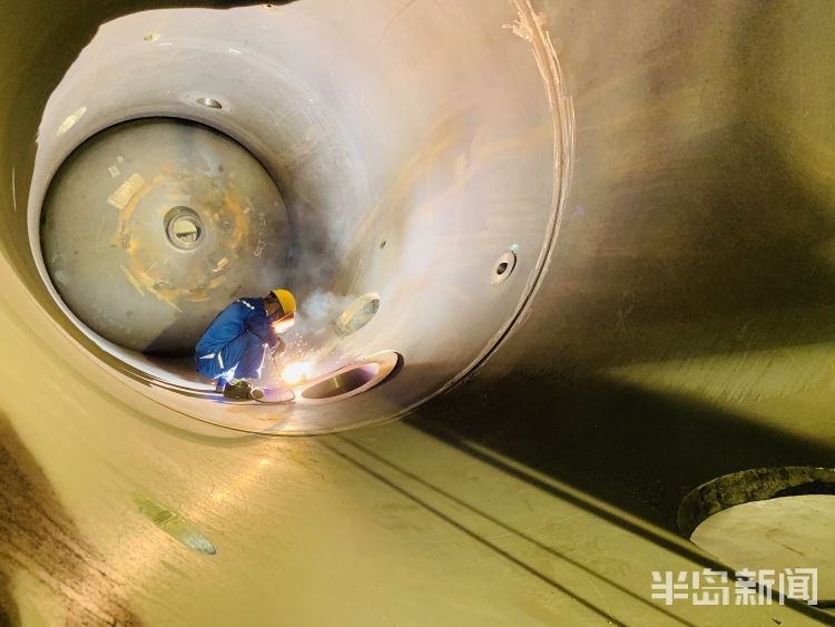 技术能手全国技术能手任海涛：17年烈火“烤”验 练成大国工匠