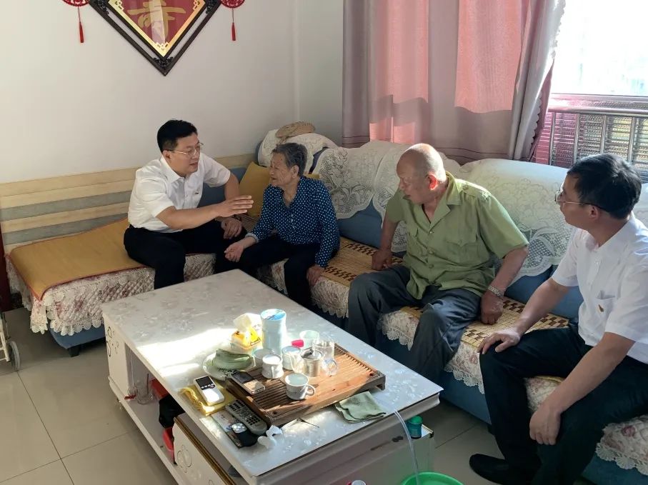 新昌发展区多种形式献礼建党九十九周年