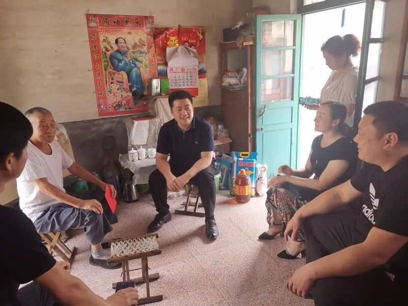 新昌发展区多种形式献礼建党九十九周年