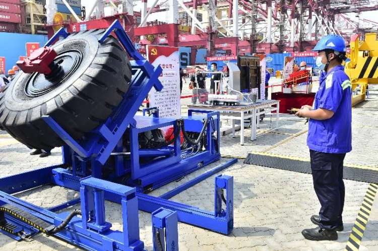 基层队山东港口青岛港创建“四强”基层队现场推进会火热召开