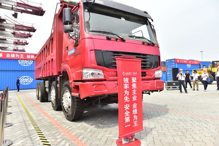 基层队山东港口青岛港创建“四强”基层队现场推进会火热召开