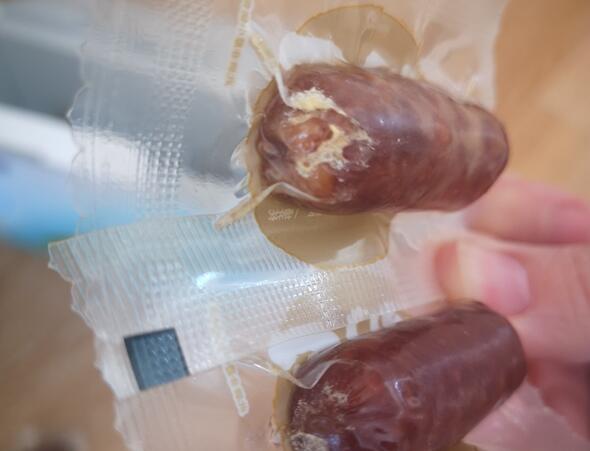 产品变质、缺斤短两......进青不足两年的盒马鲜生人设“垮了”？