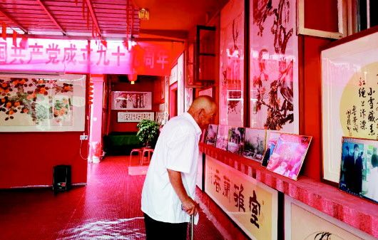 90胶州“90后”老兵身体多处受伤但他“不后悔”：子弹打穿左腿 弹片至今残留体内