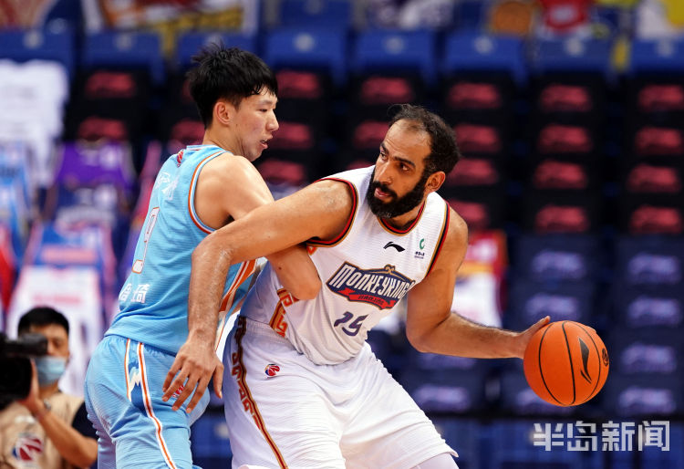 八人八人同曦无奈强大新疆 哈达迪奋力空砍“准三双”