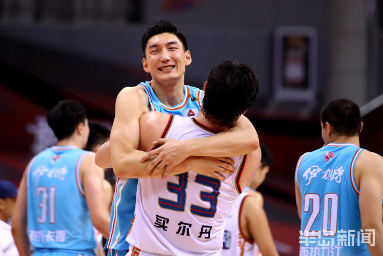 八人八人同曦无奈强大新疆 哈达迪奋力空砍“准三双”