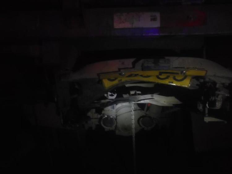 追尾青岛一保时捷追尾卡车烧成空壳 驾驶员：我没买保险