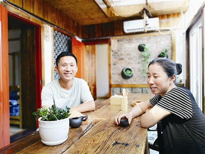 过去工地“出大力”如今民宿当老板 崂山村民找到生活“新奔头”