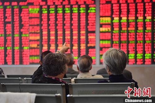 “牛市”刷屏A股大涨 股市“捡钱”时代来了？