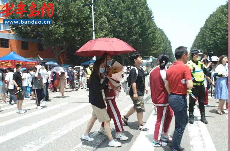 奔涌吧，后浪！半岛网日照频道直击高考现场