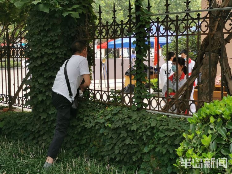 冷清|高考第三天 青岛三中考点门前有点“冷清”