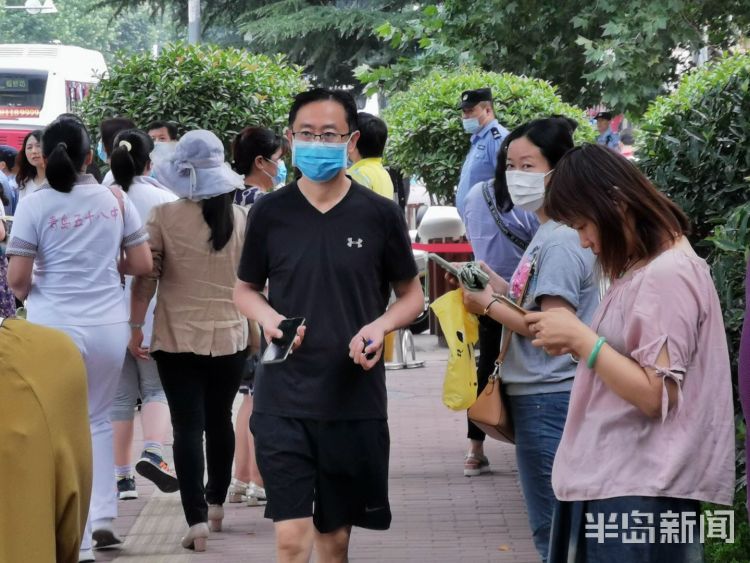 冷清|高考第三天 青岛三中考点门前有点“冷清”