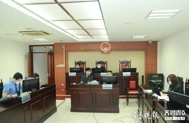 |发泄对前女友不满 济南一男子从10楼扔下变速折叠自行车