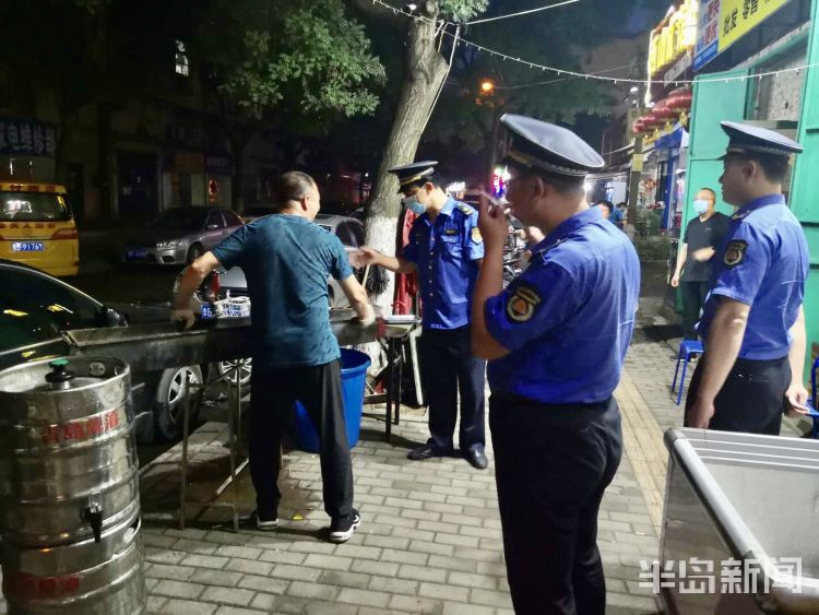 夜间|李沧区综合执法局：杜绝夜间施工减少经营噪声 夜间执法巡查为高考“静音”