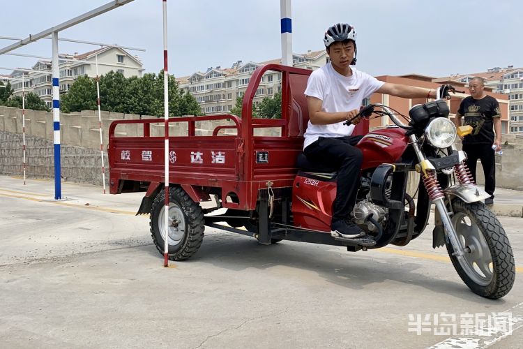 李沧|李沧交警举办摩托车电动车专项培训 骑手水平怎么样咱“回炉”练练