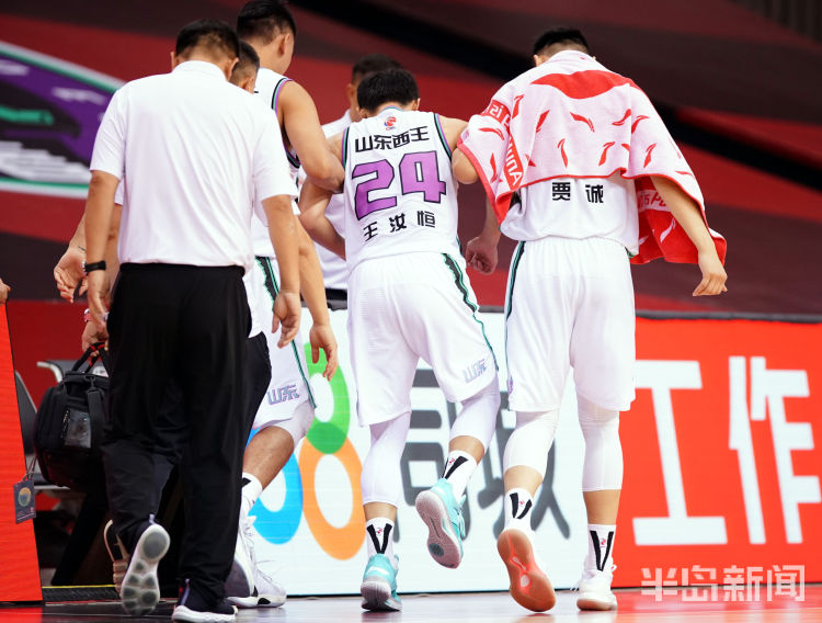 全华班|“全华班”比拼差距大 广厦轻取山东