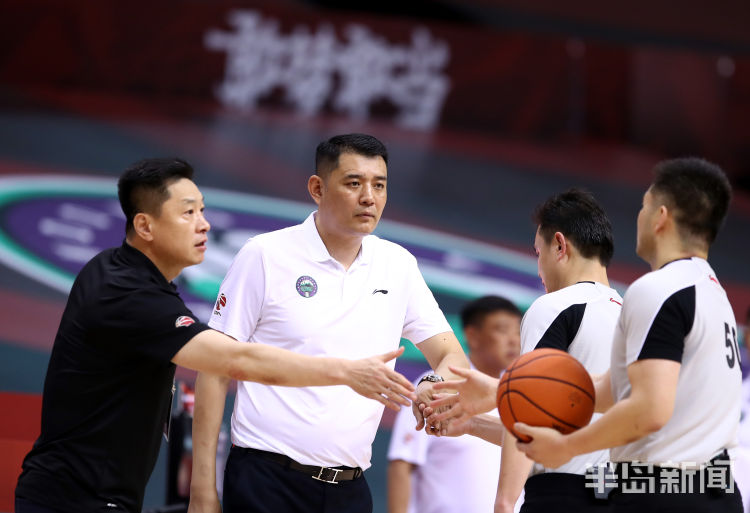 全华班|“全华班”比拼差距大 广厦轻取山东