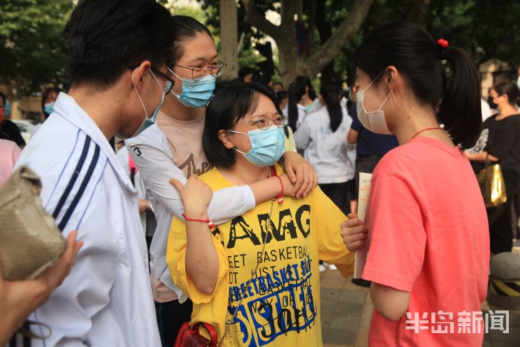 岛城|历史考题玩穿越？青岛名师：开放性题目比重较大 意料之外也是意料之中