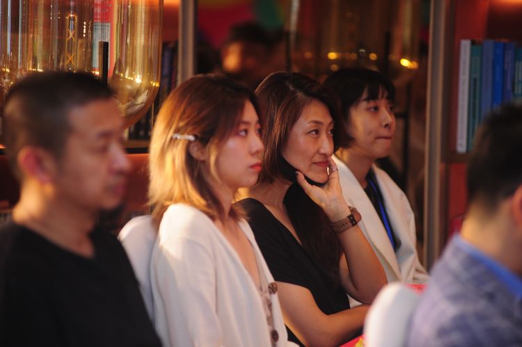 艺术家|当代青年艺术家驻留计划在青启动 首批5位艺术家正式驻青创作