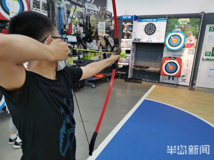 雨天|辽阳西路大型体育用品商场：雨天来运动