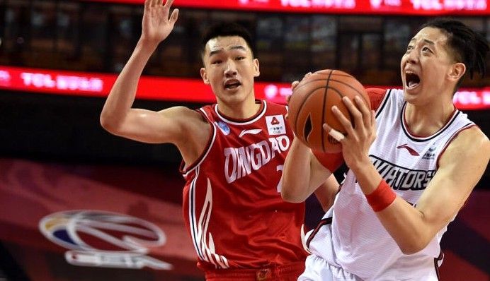 季后赛|青岛拿下最关键一战 季后赛门票几乎是囊中之物