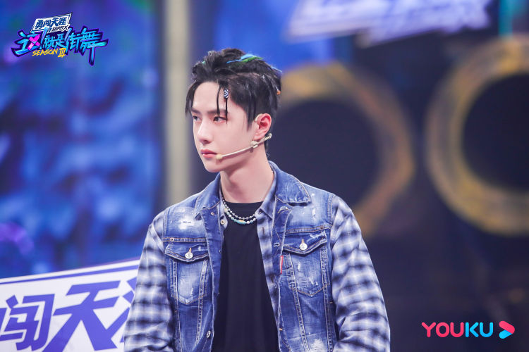 王嘉尔|王嘉尔、王一博、钟汉良、张艺兴合体营业 《这！就是街舞3》7.18燃炸归来