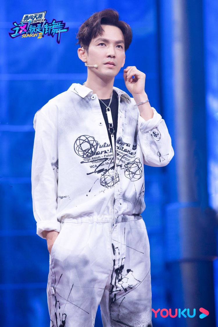 王嘉尔|王嘉尔、王一博、钟汉良、张艺兴合体营业 《这！就是街舞3》7.18燃炸归来