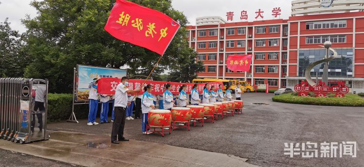 249|连续9年护航青岛中考 今年249辆“大鼻子”校车参与送考