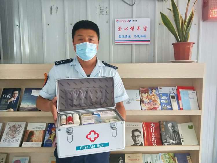 15|爱心候车室7月15日正式开门纳客 室内纳凉请注意戴口罩