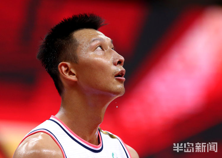 易建联|易建联复出出场19分钟贡献21分6篮板 广东豪取25连胜