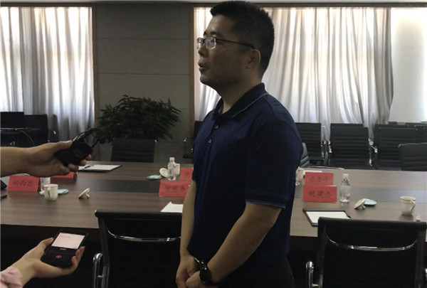 |23位资深专家学者“云”聚泊里镇 提出智慧城市建设“金点子”