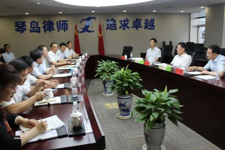 王玉君|山东省司法厅党委书记、厅长王玉君调研青岛市律师、公证工作