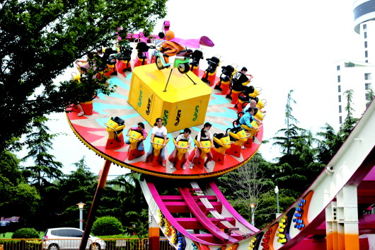 |青岛汇泉广场“海风夜市”邀你嗨翻这个夏天