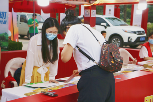 |刮刮乐点燃海滨之夜，一起来嗨翻激情盛夏！