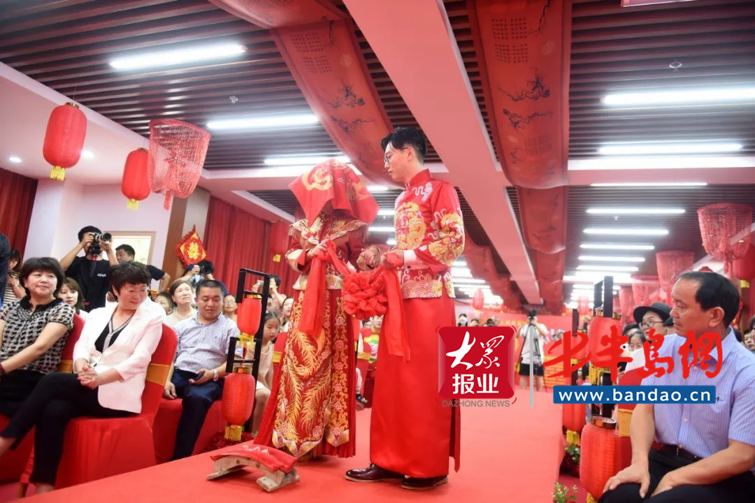胶州|胶州少海新时代文明实践婚庆礼堂又迎新人