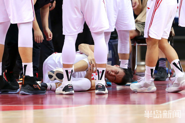 连伤|CBA复赛第二阶段青岛连伤两员大将 不敌浙江遭遇连败