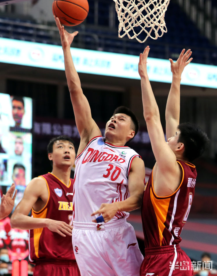 连伤|CBA复赛第二阶段青岛连伤两员大将 不敌浙江遭遇连败