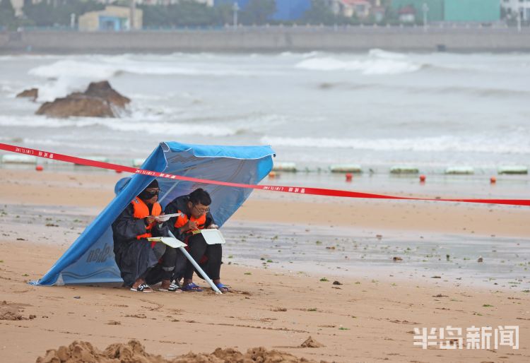 浴场|青岛第三海水浴场：禁止下海！